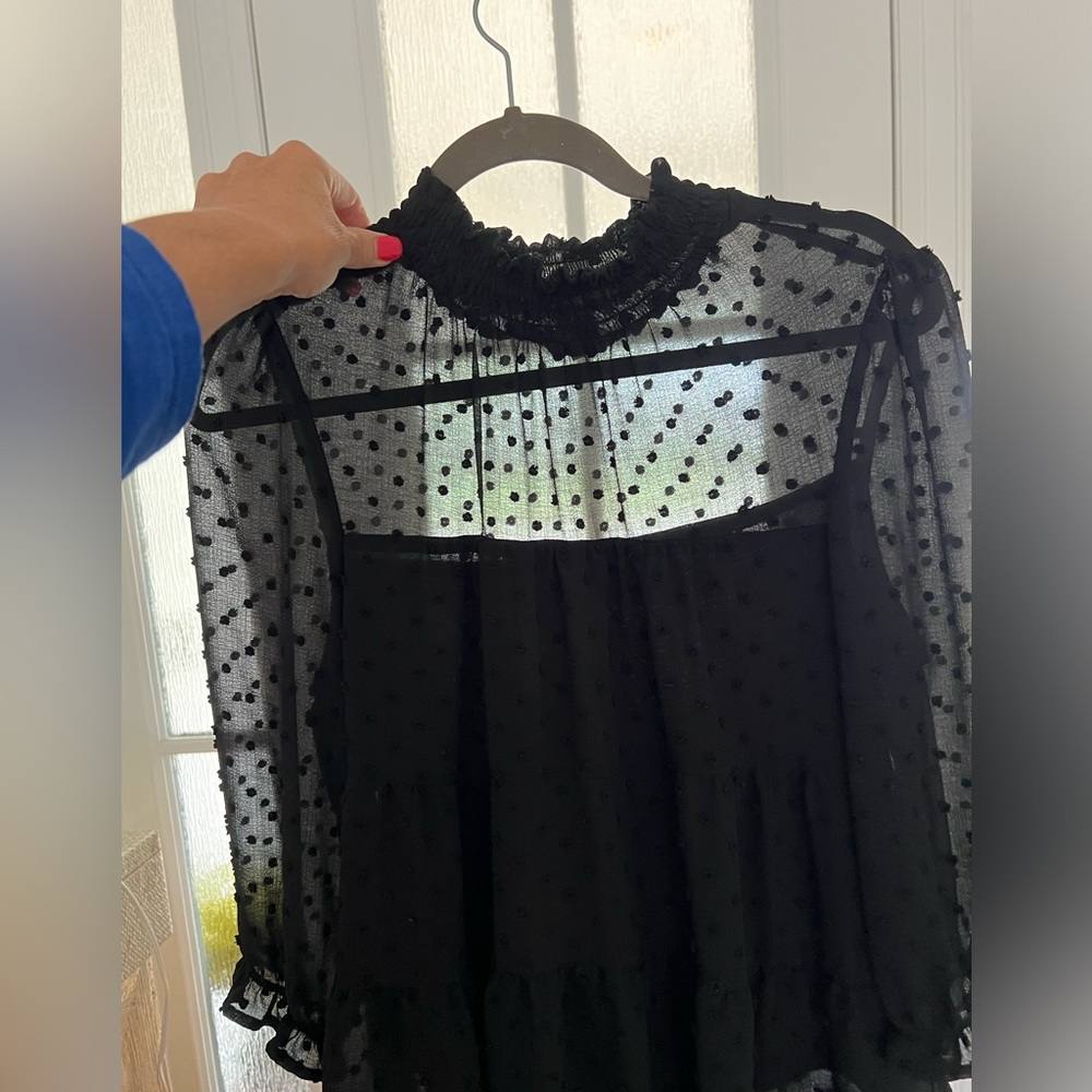 Monteau mock neck embroidered tiered babydoll top 
Size XL